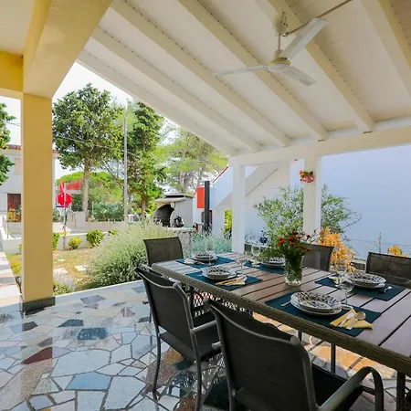 Villa Vila Galeta - Charming Place To Ist