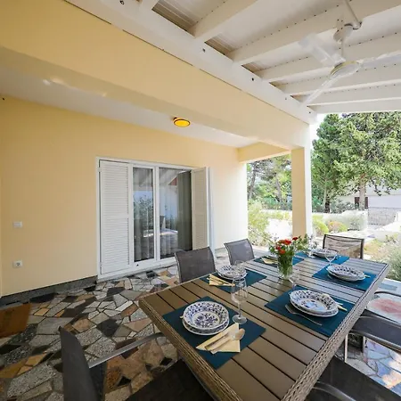 Vila Galeta - Charming Place To Villa